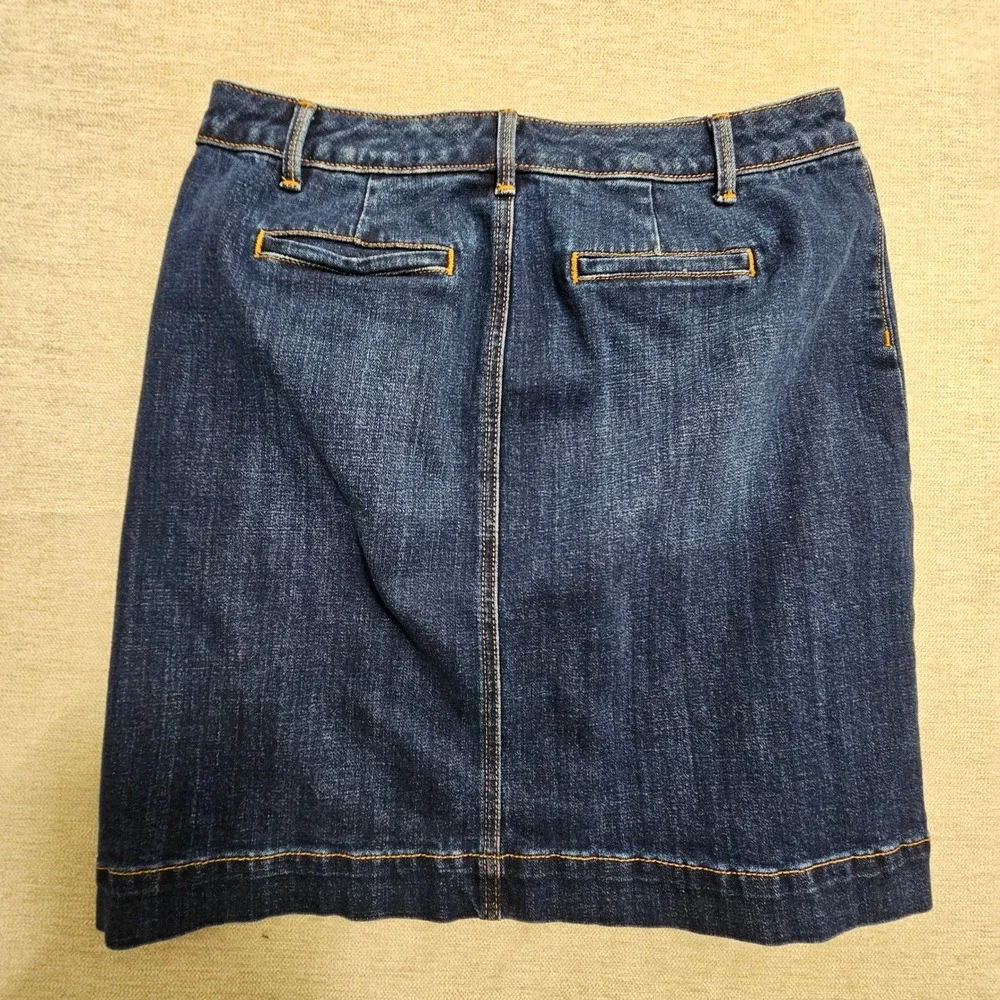 Talbots Denim Skirt Women 8P Dark Wash Button Fly Mini A-Line CN5010 - Picture 2 of 6